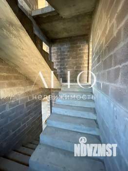 Дом 300м², 3-этажный, участок 6 сот.