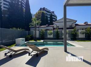 Дом 300м², 3-этажный, участок 7 сот.