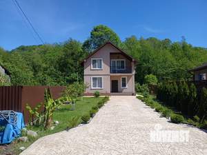 Дом 142м², 2-этажный, участок 6 сот.