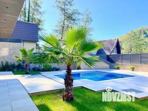 Дом 400м², 2-этажный, участок 8 сот.