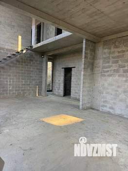 Дом 204м², 2-этажный, участок 6 сот.