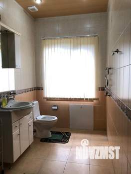 Дом 200м², 3-этажный, участок 5 сот.