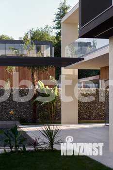 Коттедж 241м², 2-этажный, участок 6 сот.