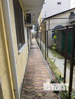 Дом 200м², 3-этажный, участок 1 сот.