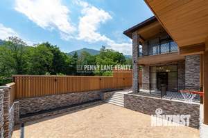 Дом 315м², 2-этажный, участок 5 сот.