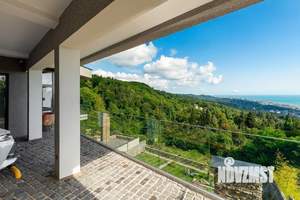 Коттедж 330м², 3-этажный, участок 25 сот.