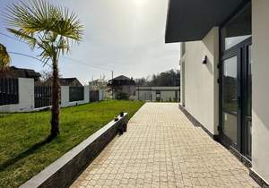 Дом 250м², 2-этажный, участок 7 сот.