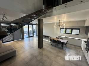 Дом 220м², 2-этажный, участок 9 сот.