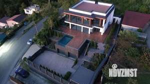 Дом 192м², 2-этажный, участок 6 сот.