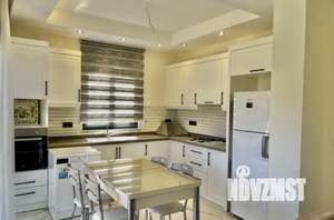 Дом 220м², 3-этажный, участок 5 сот.