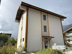 Дом 300м², 3-этажный, участок 5 сот.