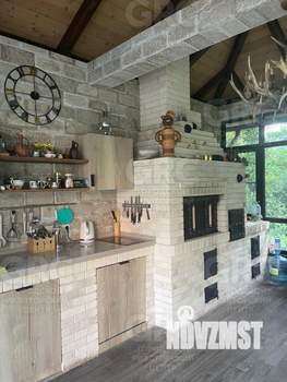 Дом 275м², 3-этажный, участок 6 сот.