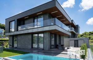 Дом 280м², 2-этажный, участок 6 сот.