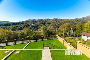 Дом 318м², 3-этажный, участок 6 сот.