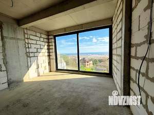 Дом 40м², 2-этажный, участок 4 сот.