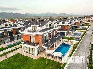 Дом 390м², 3-этажный, участок 3 сот.