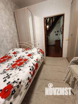 Дом 218м², 3-этажный, участок 3 сот.