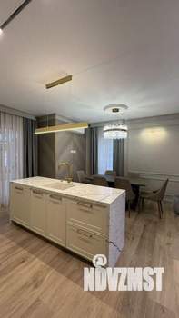 Дом 148м², 3-этажный, участок 3 сот.