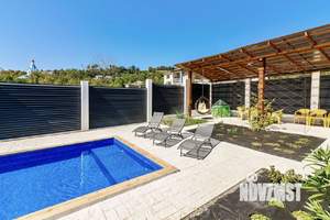 Дом 218м², 2-этажный, участок 6 сот.