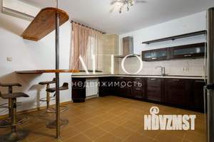 Коттедж 398м², 2-этажный, участок 6 сот.