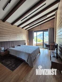 Дом 180м², 2-этажный, участок 4 сот.