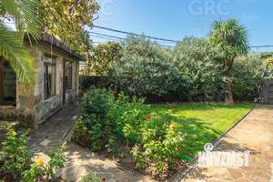 Дом 284м², 3-этажный, участок 5 сот.