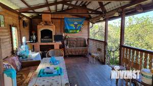 Дом 98м², 2-этажный, участок 10 сот.