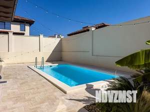 Дом 254м², 2-этажный, участок 7 сот.