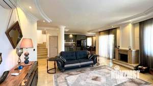 Коттедж 240м², 2-этажный, участок 7 сот.