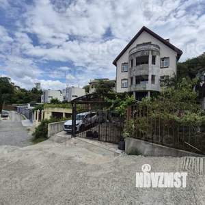 Дом 360м², 3-этажный, участок 7 сот.