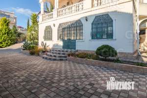 Дом 600м², 4-этажный, участок 18 сот.