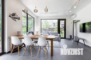 Дом 180м², 2-этажный, участок 6 сот.