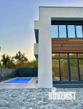 Коттедж 180м², 2-этажный, участок 6 сот.