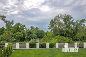 Дом 230м², 2-этажный, участок 8 сот.