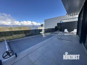 Дом 220м², 2-этажный, участок 9 сот.