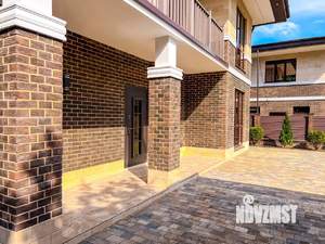 Дом 193м², 2-этажный, участок 6 сот.