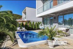 Дом 200м², 2-этажный, участок 8 сот.