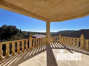 Коттедж 218м², 2-этажный, участок 4 сот.