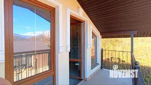 Дом 175м², 3-этажный, участок 3 сот.