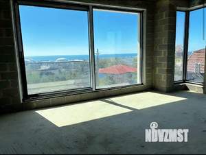 Коттедж 300м², 3-этажный, участок 6 сот.