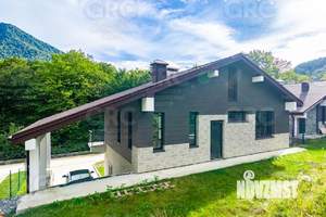 Дом 160м², 2-этажный, участок 6 сот.