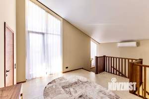 Коттедж 266м², 2-этажный, участок 8 сот.