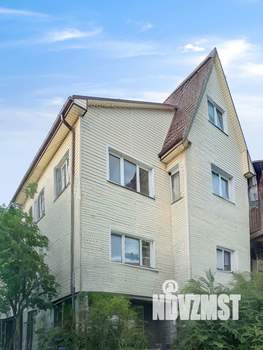 Дом 100м², 3-этажный, участок 4 сот.