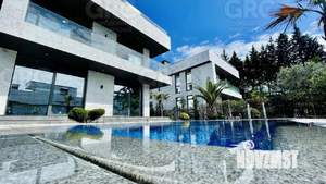 Коттедж 226м², 2-этажный, участок 5 сот.