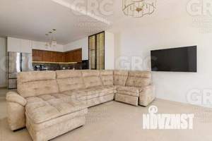 Дом 267м², 2-этажный, участок 6 сот.