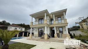 Дом 190м², 2-этажный, участок 6 сот.