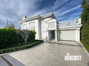 Дом 300м², 2-этажный, участок 8 сот.