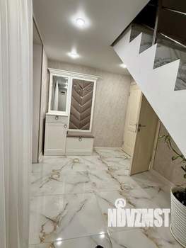 Дом 200м², 2-этажный, участок 4 сот.