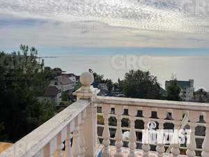 Дом 258м², 3-этажный, участок 6 сот.