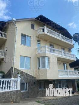 Дом 470м², 3-этажный, участок 6 сот.